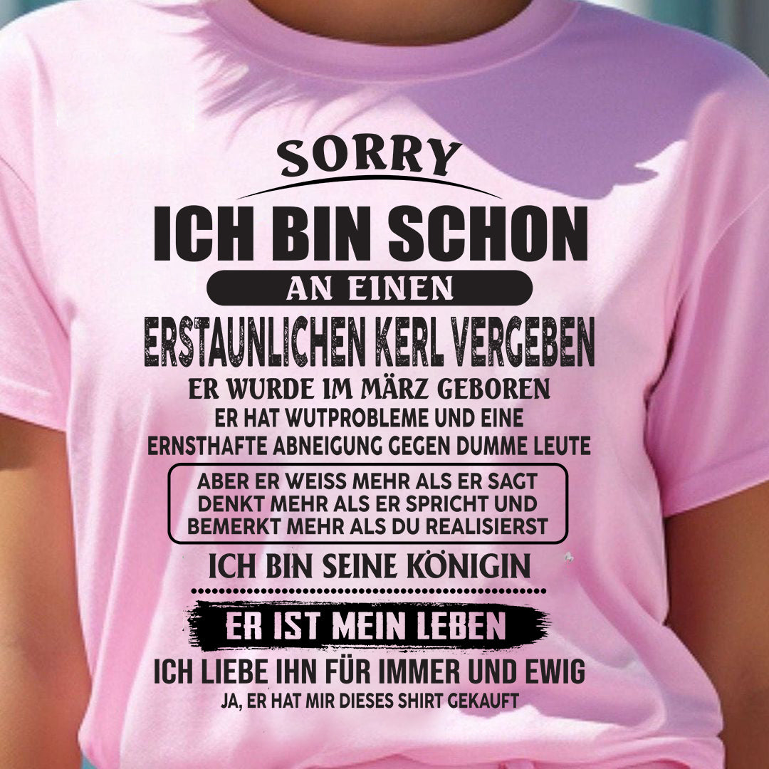 März - Toller Freund, geboren im März - Besonderes Geschenk für deine Freundin - TOP03 (SKU07-182-03)